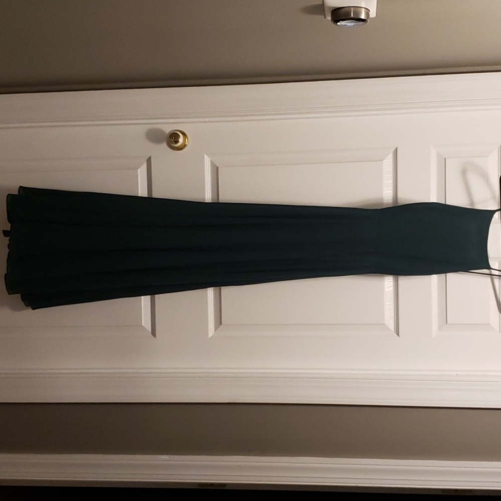 Dark green, new with tags, lulus dress size large
